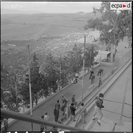 Constantine. Après-midi dominicale.