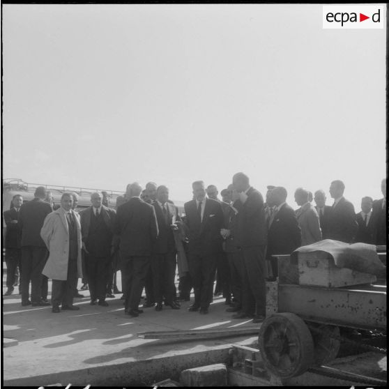 Maison Blanche. Visite des machines du chantier.