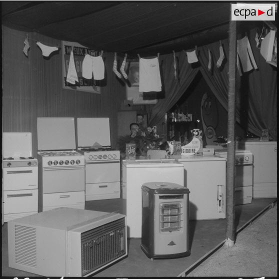 Alger. Exposition d'électroménager.