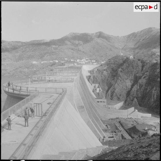 Barrage d'Erraguene et centrale.