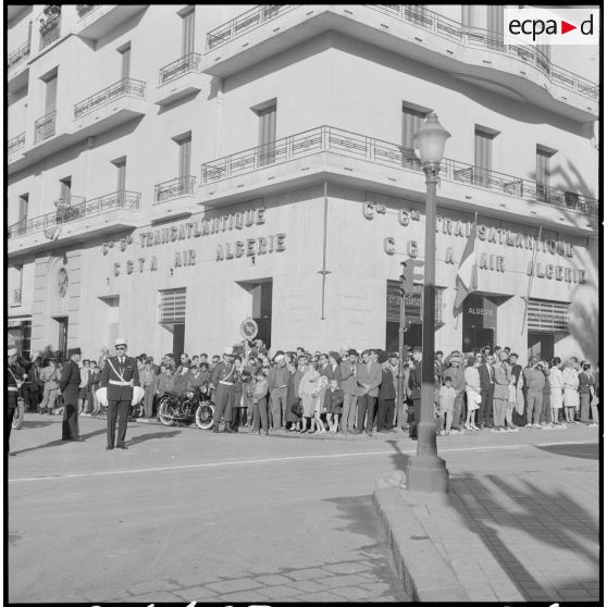 Bône. Cérémonie du 11 novembre 1961.