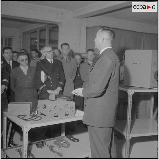 Maison Carrée. Exposé du représentant de la maison Thomson-Houston en Algérie.