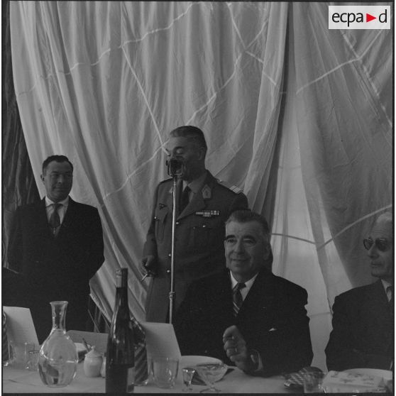 Maison Carrée. Saint Eloi. Banquet à l'Etablissement régional du matériel (ERM). Discours du colonel Coquema.