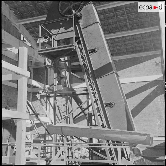 La Socoman (société commerciale et minière pour l'Afrique du Nord). Automatisme de la fabrication du béton.