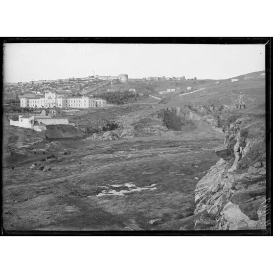 Salonique. Hôpital et citadelle. [légende d'origine]