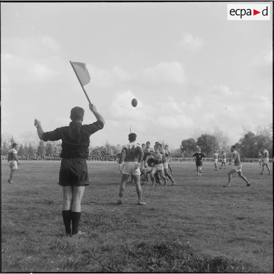 Finale des championnats militaires de rugby à XV des forces terrestres en Algérie. Le match.