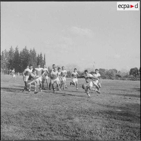 Finale des championnats militaires de rugby à XV des forces terrestres en Algérie. Le match.