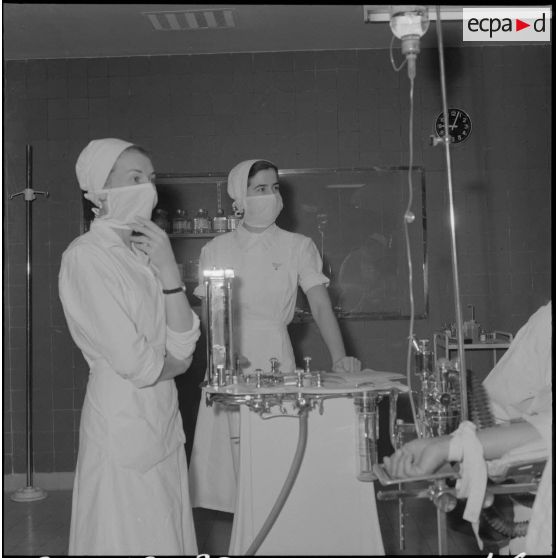 Casbah d'Alger. Clinique de Verdun. Une opération de la prostate.