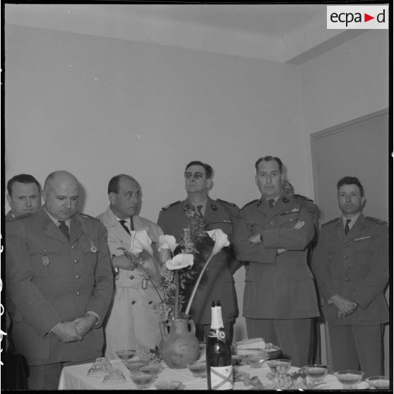 Section administrative spécialisée (SAS) d'Arba. Réception après la cérémonie de remise de décoration.
