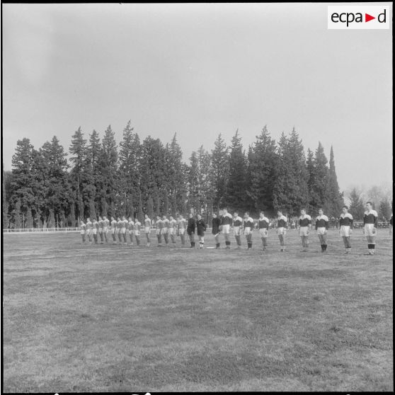 Constantine. Finale interarmées de rugby. Présentation des équipes.