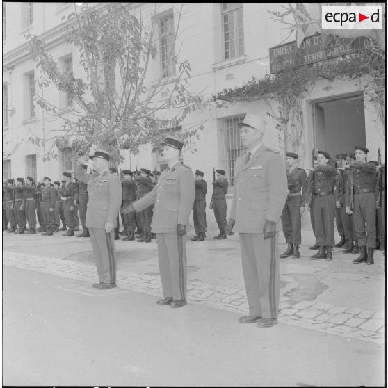 Alger. Prise de commandement au BRA.