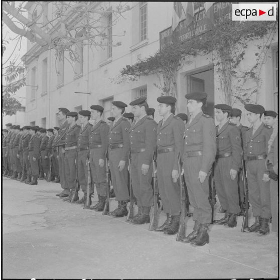 Alger. Prise de commandement au BRA.