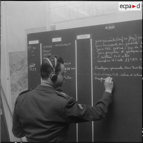 La Reghaïa. Salle opérationnelle des transmissions.