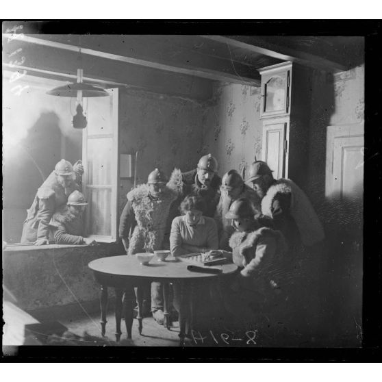 Valhey. Parties de dames à l'auberge. [légende d'origine]