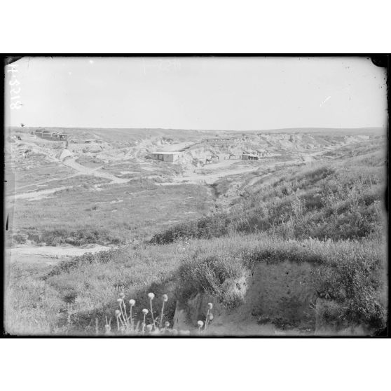 Vatiluk. Le ravin travaillé par la légion. [légende d'origine]