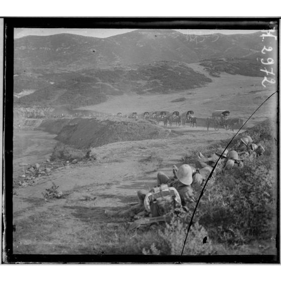 Narès. Sur la route de Salonique, service de santé colonial. [légende d'origine]