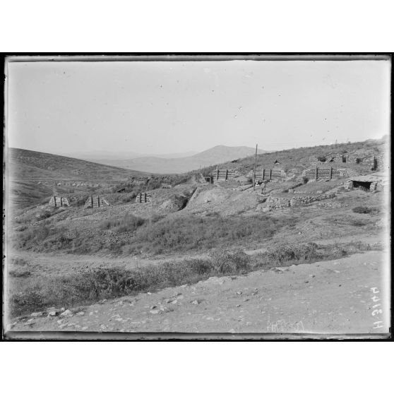 Secteur de Daudli. Central téléphonique du Pirnar. [légende d'origine]