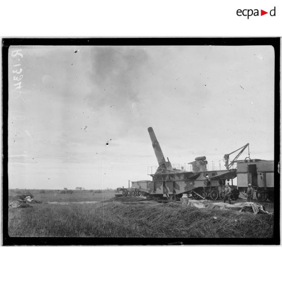 Somme. Une pièce de 400. [légende d'origine]