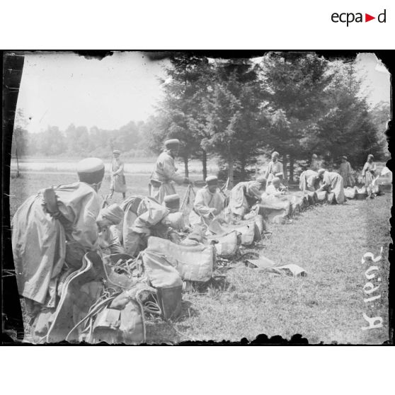 Coudun (Oise). Spahis. [légende d'origine]