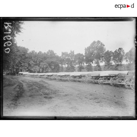 Près du Petit Blangy (Somme). Parc de pontonniers. [légende d'origine]