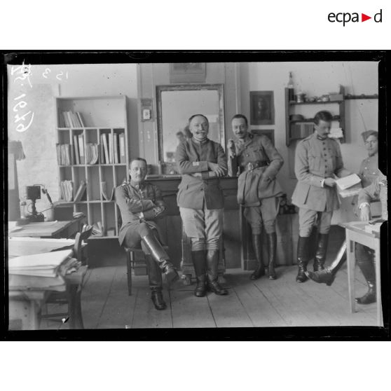 Lure, Haute Saône. Bureau de l'Etat Major de la VIIe armée. Bureau des officiers. 4e bureau. [légende d'origine]