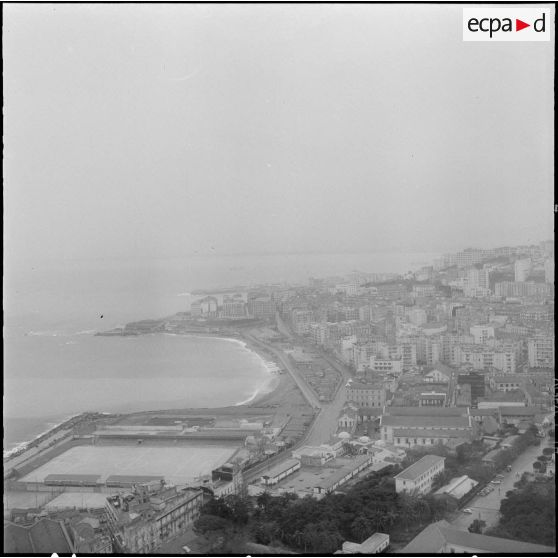 Alger. Vue aérienne le jour du "cessez-le-feu".