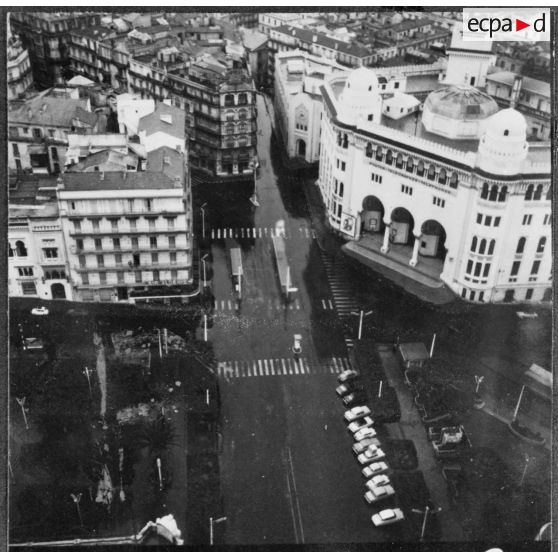 Alger. Vue aérienne le jour du "cessez-le-feu".