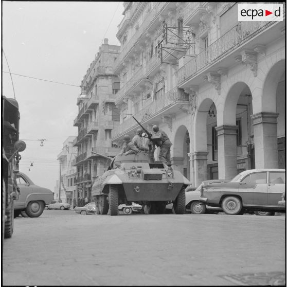 Alger. L'armée boucle le quartier de Bab el Oued.