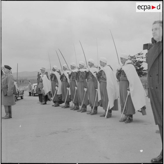 Rocher Noir. Cérémonie de passation des pouvoirs entre Jean Morin et Christian Fouchet.
