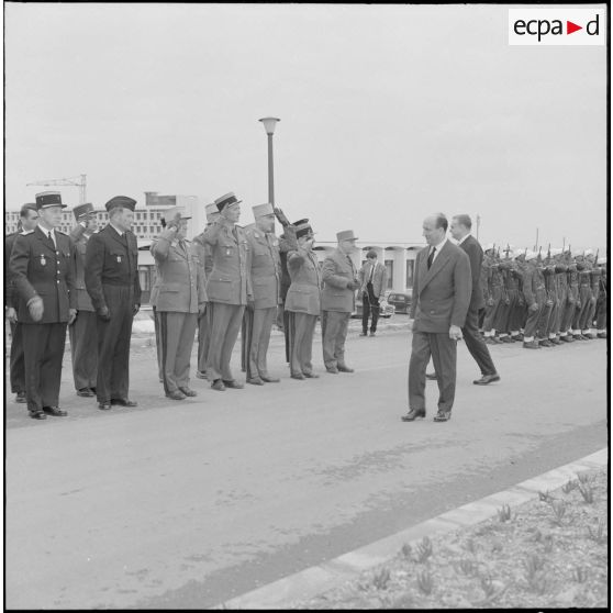 Rocher Noir. Cérémonie de passation des pouvoirs entre Jean Morin et Christian Fouchet.