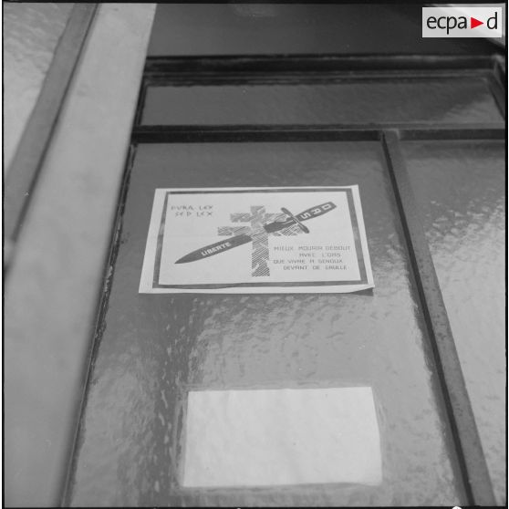 Alger. Journée de deuil du 27 mars 1962. Affiche de l'Organisation armée secrète (OAS).