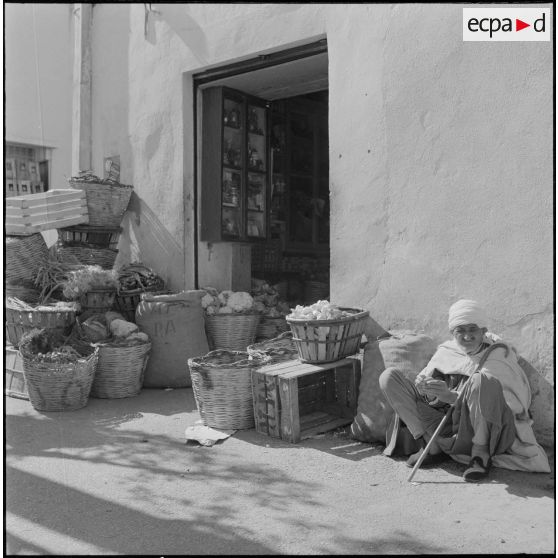 Fondouk. Commerce de légumes.