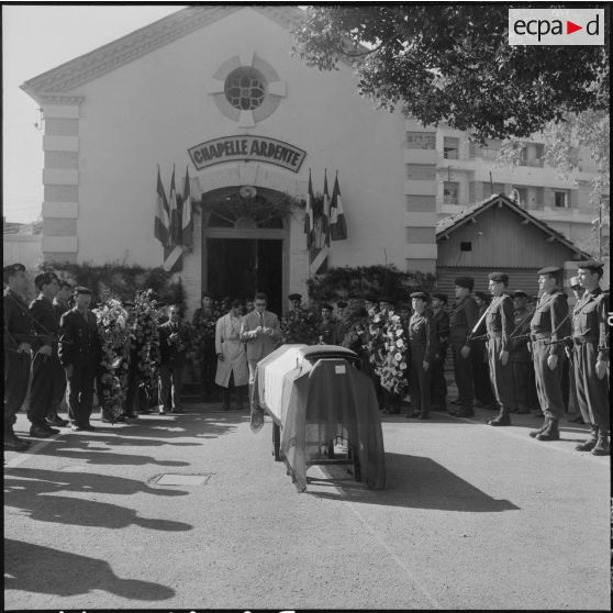 Alger. Chapelle de l'hôpital Maillot. Cérémonie funéraire. Eloge funèbre.