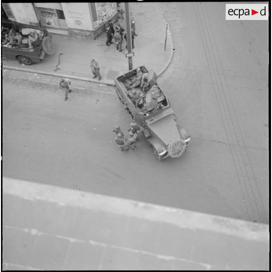 Bouclage du centre d'Oran.