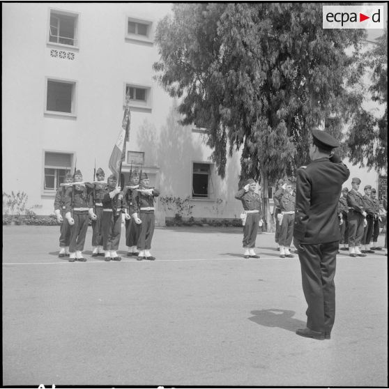 Alger. Caserne d'Orléans. Prise de commandement du général Fourquet.