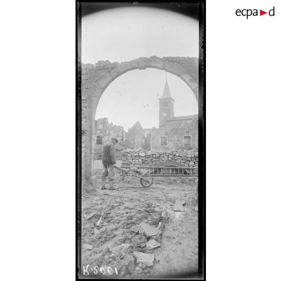 Vitrimont (Meurthe-et-Moselle). L'église. [légende d'origine]