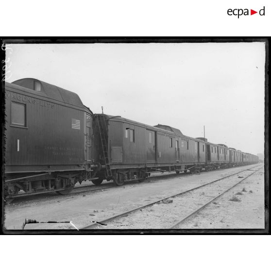 Train sanitaire américain n°1, le train. [légende d'origine]