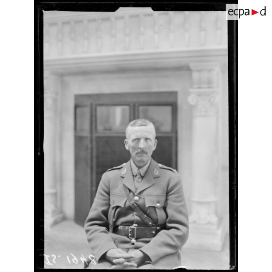 Cannes, Alpes Maritimes. Congrès des Croix Rouges. Un membre du congrès. [légende d'origine]