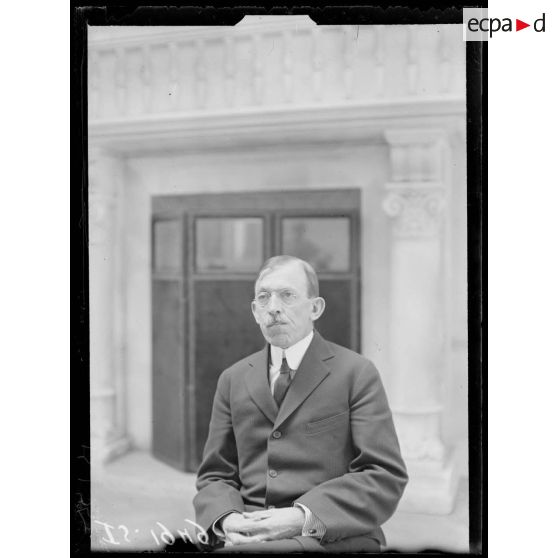 Cannes, Alpes Maritimes. Congrès des Croix Rouges. Le colonel Cappellami. [légende d'origine]