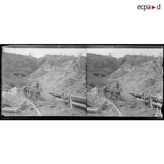 Route d'Ercheu à Libermont. Le tunnel du canal du Nord (accès nord). [légende d'origine]