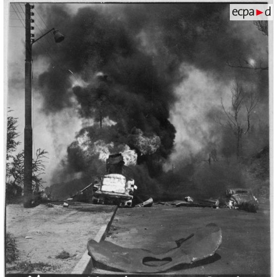 Alger. Quartier des Tagarins. Explosion d'un camion-citerne.