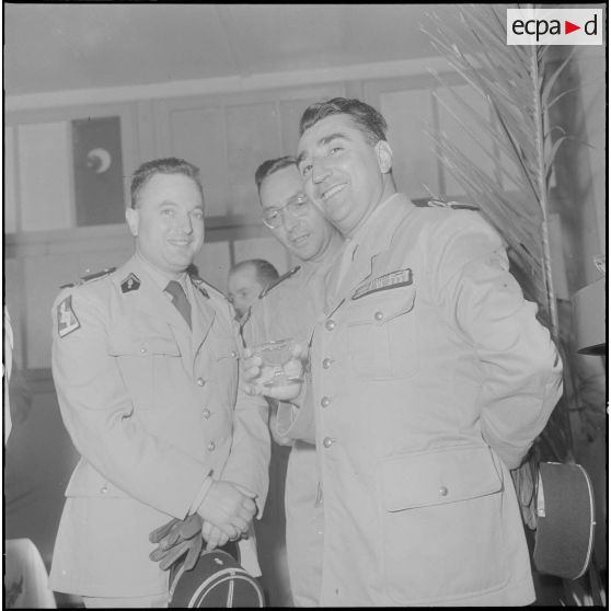 El Biar. Prise d'armes. Cocktail.