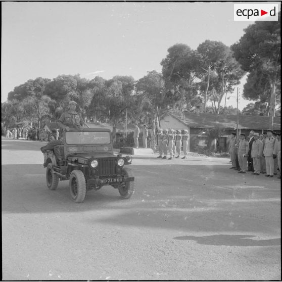 Commémoration du 14 Juillet 1962. Défilé.