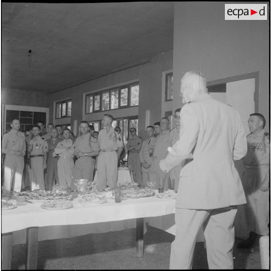 Commémoration du 14 Juillet 1962. Discours d'une autorité militaire.