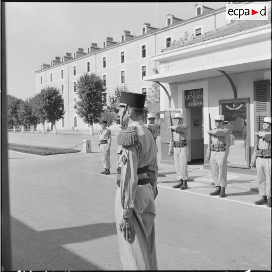 Cérémonie du 1er régiment étranger d'infanterie (REI) à à la caserne de Sidi-Bel-Abbès.