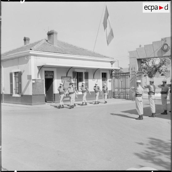 Cérémonie du 1er régiment étranger d'infanterie (REI) à à la caserne de Sidi-Bel-Abbès.