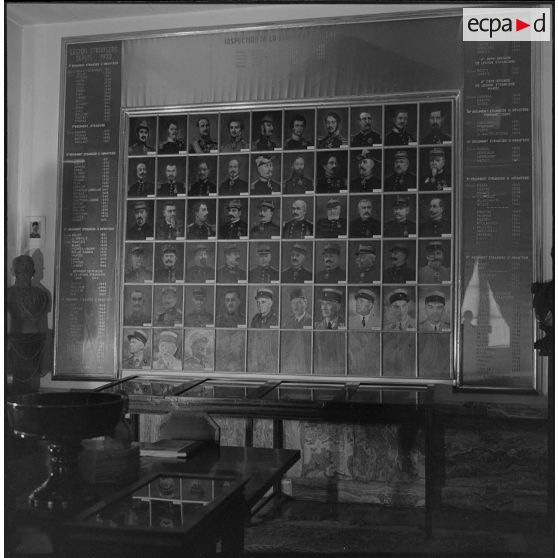 Salle d'honneur de la caserne du 1er régiment étranger d'infanterie (REI) à Sidi-bel-Abbès.