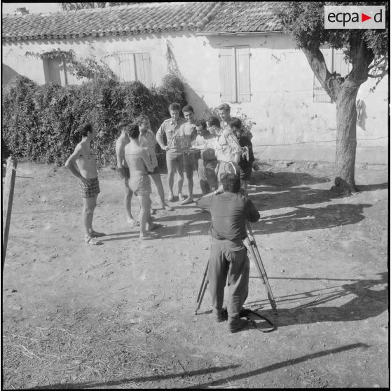 Fouilles archéologiques effectuées au Cap Matifou par le club archéologique de La Reghaïa.