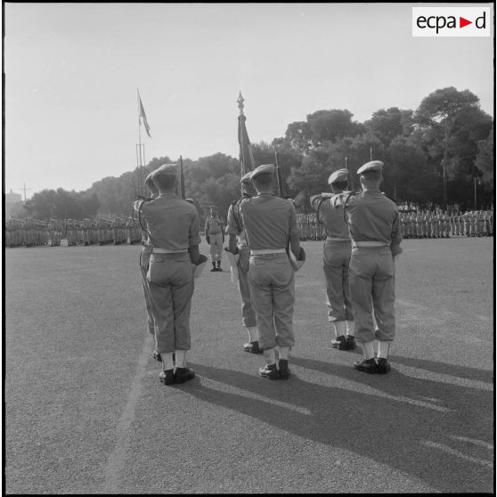 Prise de commandement du 152e régiment d'infanterie (RI) à Zeralda.