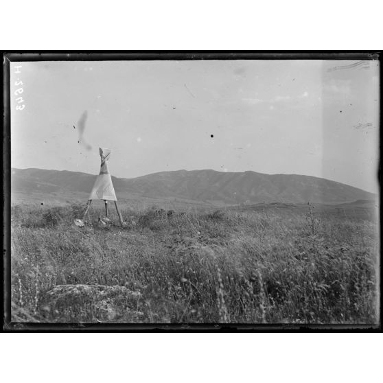 Secteur Narèch. Signal de Kiour Bounar vers le Devé Khran. [légende d'origine]